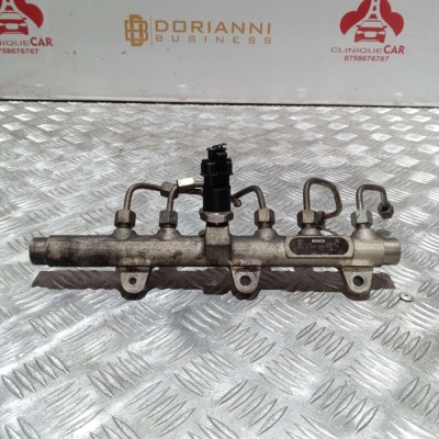 Rampa injectoare Alfa Romeo Fiat Lancia 1.9Jtd foto