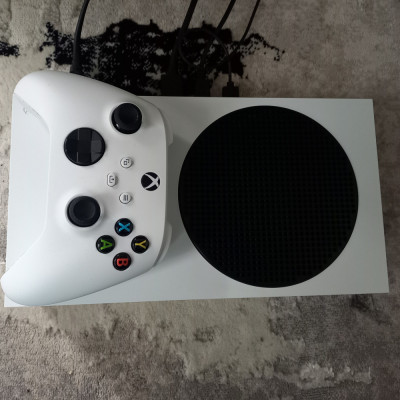 Consola Xbox Seria S foto