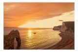 Tablou Canvas, "Apus uimitor la țărmul mării", Apus, Ocean, St&acirc;nci, Nisip, Arcul, Cer, Auriu, Apă, Coasta, Pitoresc, 39 x 26 cm, CMCLASS