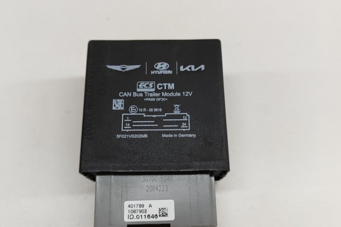 Unitate de control c&acirc;rlig de remorcare KIA EV6 CV 2022 OEM: 5F021V0202MB,10R-069618 21700412