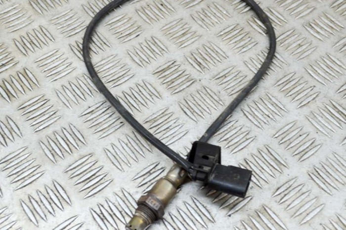 Sonda lambda AUDI A3 Sportback 8VA, 8VF 2017 OEM: 04E906262CS 14857779