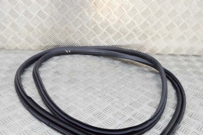 Garnitura ușă dreapta față HONDA CR-V V RW 2019 OEM: 72310-TNY-G01 | 17781775 foto