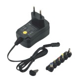 Alimentator universal Well 600 mA 100-240 V cu 6 mufe