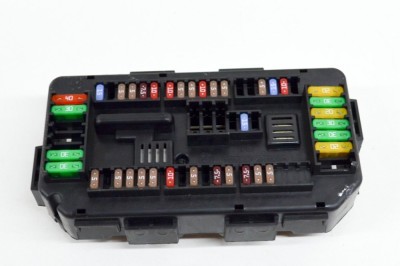 Modul panou de siguranțe BMW 3 F30, F80 2016 OEM: 9389068 13969799 foto
