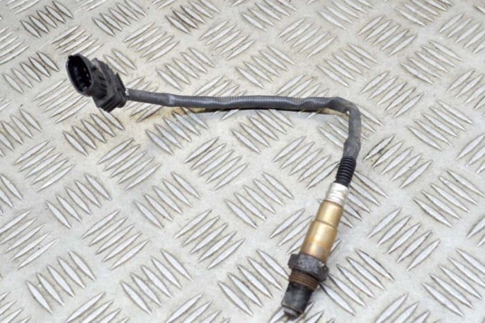 Sonda lambda MASERATI QUATTROPORTE VI 2015 OEM: 0258010359,670101791 15465921