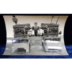 DISTRIBUITOR CU SUPAPE , VEDERE FRONTALA , FABRICAT LA UZINELE MALAXA , FOTOGRAFIE MONOCROMA, PERIOADA INTERBELICA
