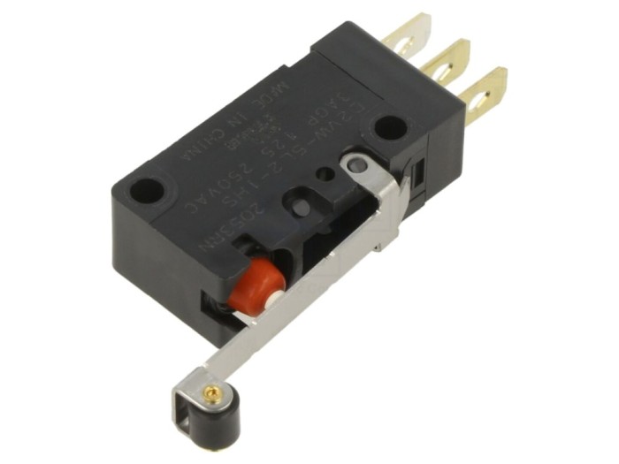 Micro&icirc;ntrerupător SNAP ACTION SPDT IP67
