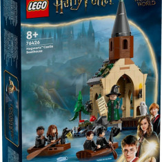 LEGO® Harry Potter - Hangar pentru barci la Castelul Hogwarts (76426)