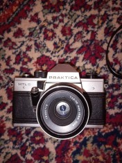 Aparat foto vintage PRAKTICA MTL5 + obiectiv Carl Zeiss Jena + blitz Soligor &ndash; complet
