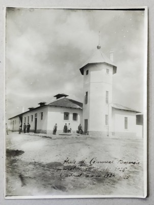 ABATORUL COMUNAL BAZARGIC , CONSTRUIT IN ANII 1924 - 1925 , FOTOGRAFIE , DATATA SEPTEMBRIE , 1925 foto