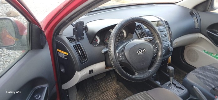 v&acirc;nd Kia ceed 2008