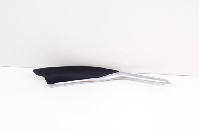 Ornament consola centrală BMW 3 G20, G28 2021 OEM: 6994718 14688015