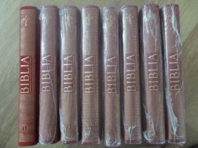 BIBLIA CU ILUSTRATII VOL.1-8-VERSIUNE DIORTOSITA, REDACTATA SI ADNOTATA BARTOLOMEU VALERIU ANANIA-231693 foto