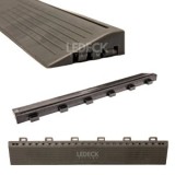 Rampa laterală cu prindere exterioară (mama) &ndash; Pardoseala Modulara Plastic PP &ndash;