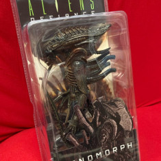 Figurina Defiance Alien Xenomorph 18 cm NECA