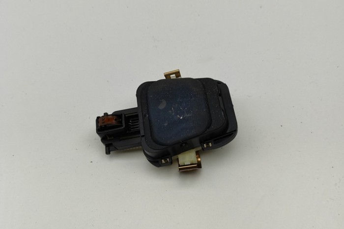 Senzor de ploaie MERCEDES-BENZ GLE W166 2016 OEM: A2469002603 30332531