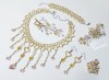 Reducere! Set bijuterii auriu, alb si roz, unicat evenimente, lucrat manual