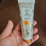 Cremă de m&acirc;ini Oriflame Milk &amp; Honey Gold 75ml &ndash; Nouă