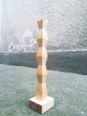Coloana infinitului in miniatura sculptura in lemn Constantin Brancu?i foto