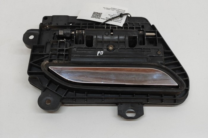 M&acirc;ner exterior ușă dreapta față TESLA MODEL S 2018 OEM: 1100300-00-A | 31874454