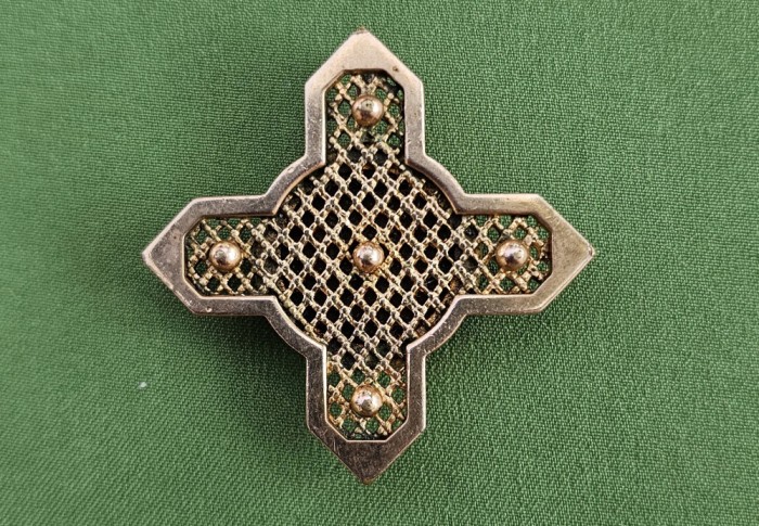RAR PANDANTIV RELIGIOS VICTORIAN, LAMINAT CU AUR ROZ, FRANȚA
