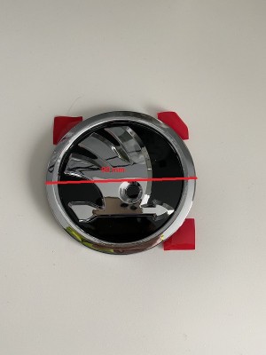 emblema skoda octavia 2 FATA negru foto