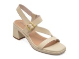 Cumpara ieftin Sandale CLARKS albe, JAYLAN SOL, din piele naturala