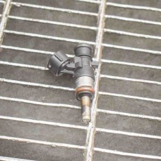 Injector de combustibil VW GOLF VII 5G1, BQ1, BE1, BE2 2016 OEM: 06L906031A,0280158266 11772333