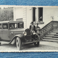 175 - Fotografie veche cu automobil / auto / masina de epoca