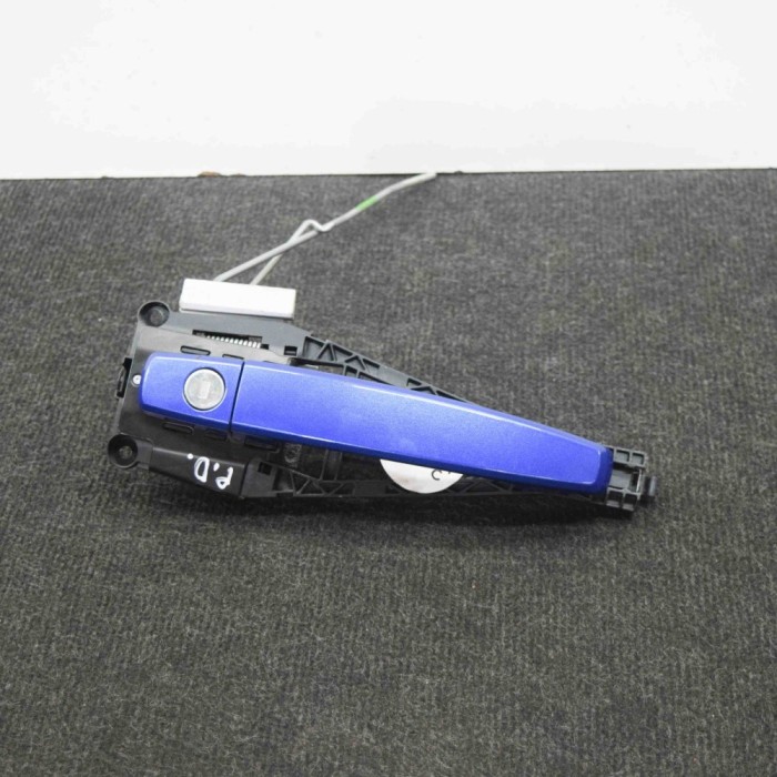 M&acirc;ner exterior ușă dreapta față OPEL MOKKA / MOKKA X 2014 OEM: GQM121225 11360951