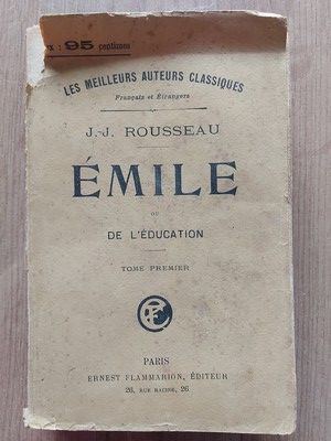 Emile ou l&amp;#039;education vol 1 - J. J. Rousseau foto