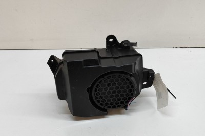 Subwoofer podea dreapta MAZDA CX-30 DM 2023 OEM: BDGF-66-96X 31565925 foto