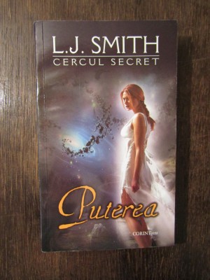 CERCUL SECRET. CAPTIVA de L. J. SMITH , 2011 foto