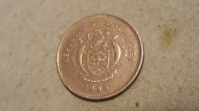 One rupee1995 Seychelles. foto