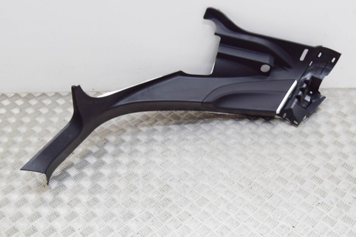 Ornament st&acirc;lp spate st&acirc;nga TESLA MODEL S 2017 OEM: Hatchback | 11772063