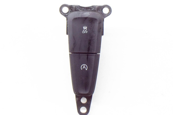 Comutator FORD FOCUS III 2015 OEM: F1ET-11B573-EB 12190759