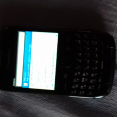 BlackBerry 9300