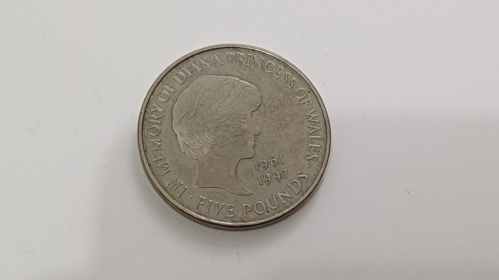 Marea Britanie / Anglia / Regatul Unit-5 Pounds/lire 1999-Prințesa Diana