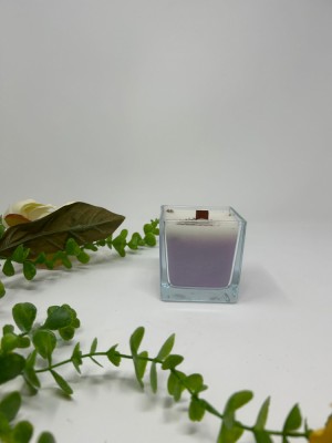 Lumanare parfumata Lavanda in borcan de sticla , aroma relaxanta si design elegant foto