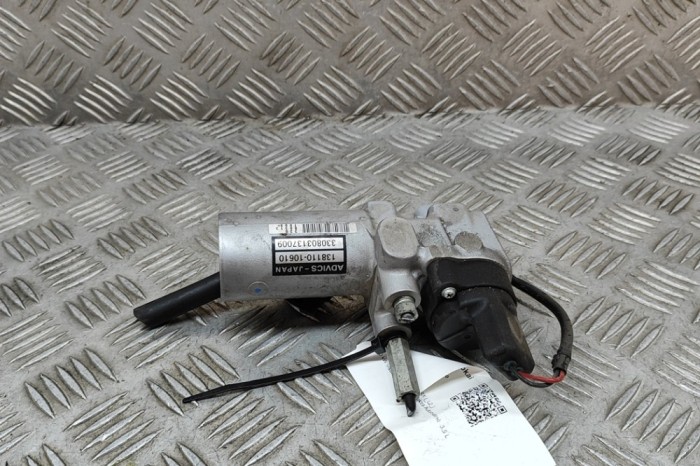 Cilindru de fr&acirc;nă LEXUS RX _L2_ 2018 OEM: 138110-10610 22362215