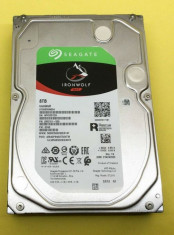 Hard disk Seagate IRONWOLF 8TB 256Mb cache SATA 3 model st8000vn004 foto