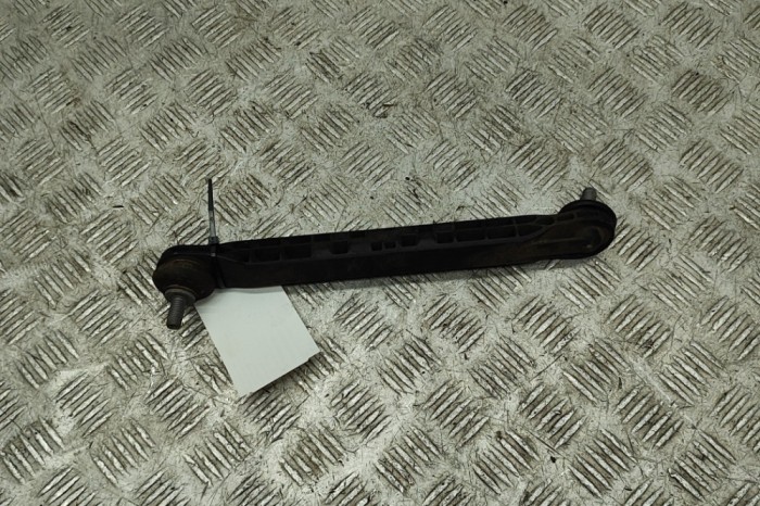 Bieleta stabilizatoare dreapta față VW T-CROSS C11 2024 OEM: 2Q0411315C 31351713