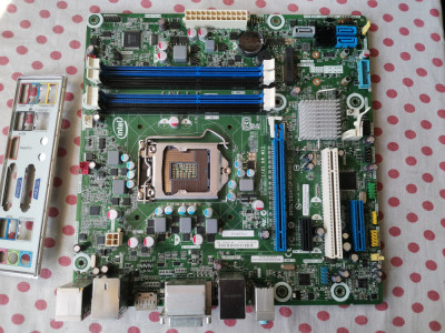 Placa de baza Intel DQ77MK socket 1155. foto