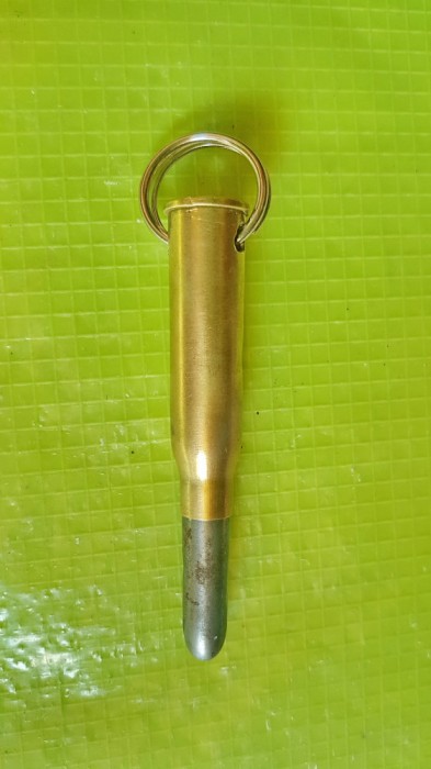 F843-Breloc Glont alama facut din cartus original dezafectat 1razboi mondial.
