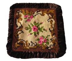FATA DE PERNA VINTAGE DECORATIVĂ, CATIFEA SI MODEL CENTRAL TIP GOBLEN