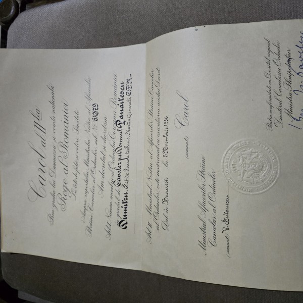 Decret acordare Ordinului &quot;Coroana Rom&acirc;niei&quot; de către Carol al II lea