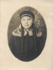 B726 Fotografie portret eleva Transilvania anii 1930 foto