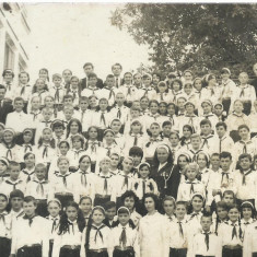 AMS# - FOTOGRAFIE PIONIERI, UNITATEA FORUMULUI JUDETEAN, SUCEAVA, 1975