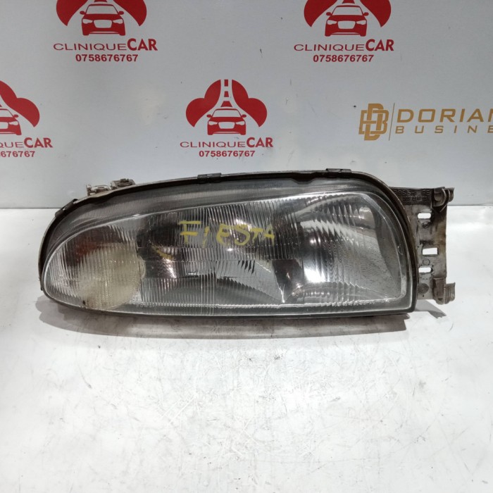 Far dreapta Ford Fiesta 1997