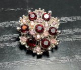Broșă Vintage Cluster Autentică Mid-Century Anii 50-60 Strasuri Roșu-Rubiniu